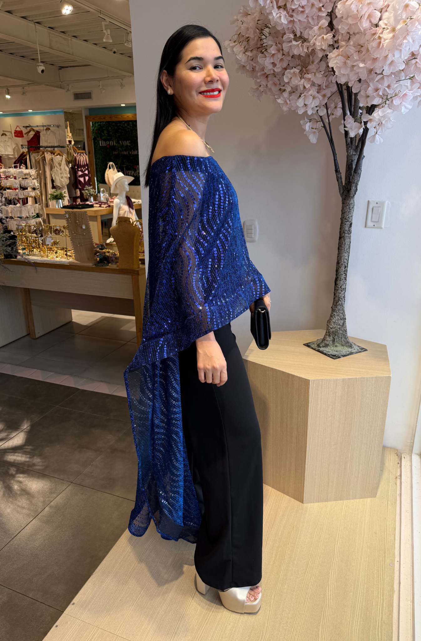 Jumpsuit Off Shoulder con Capa