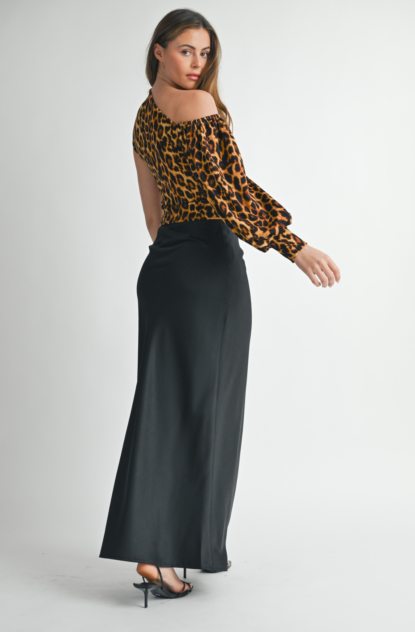 Blusa One Shoulder Animal Print