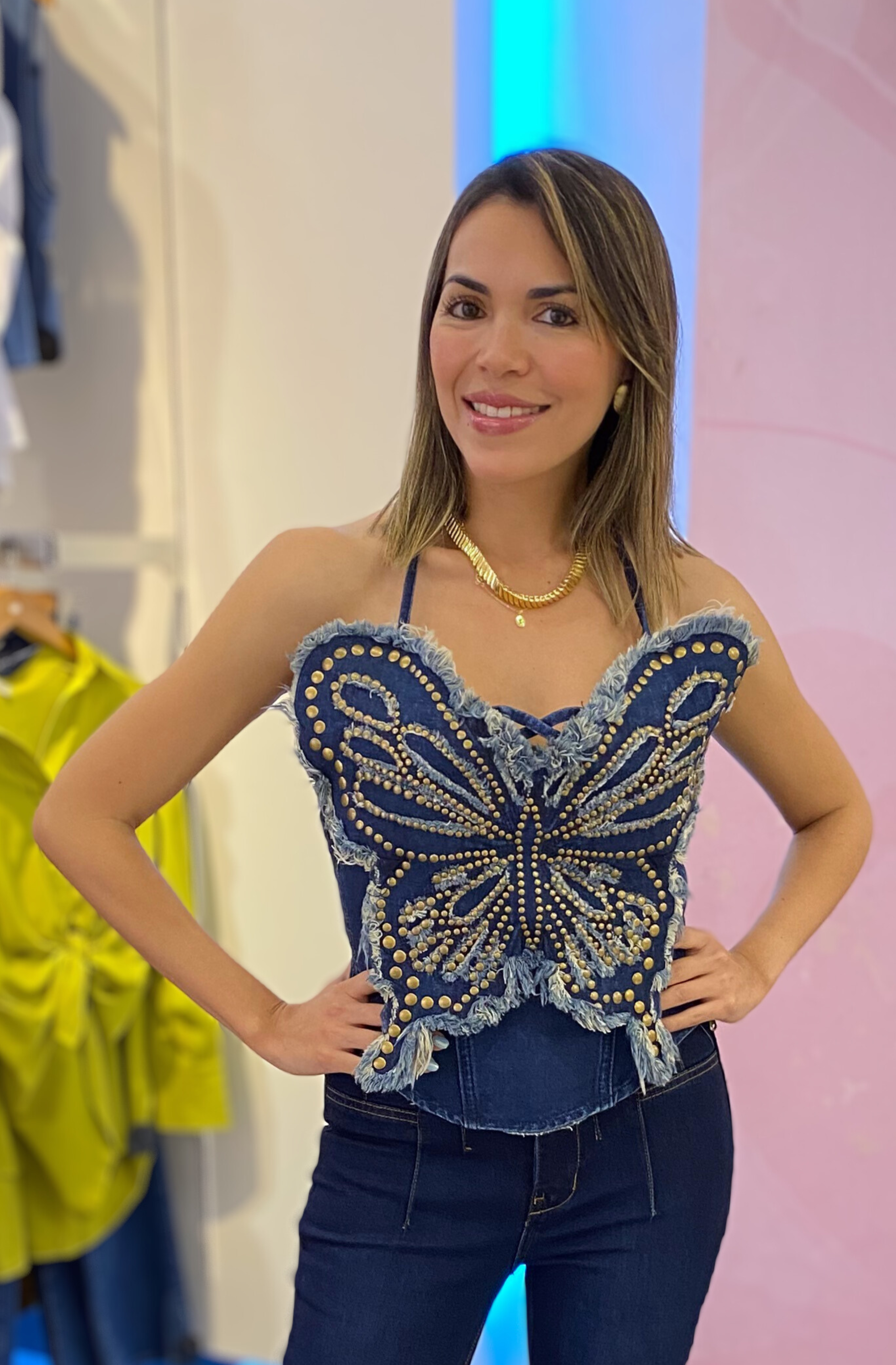 CROP TOP DENIM ESTILO MARIPOSA