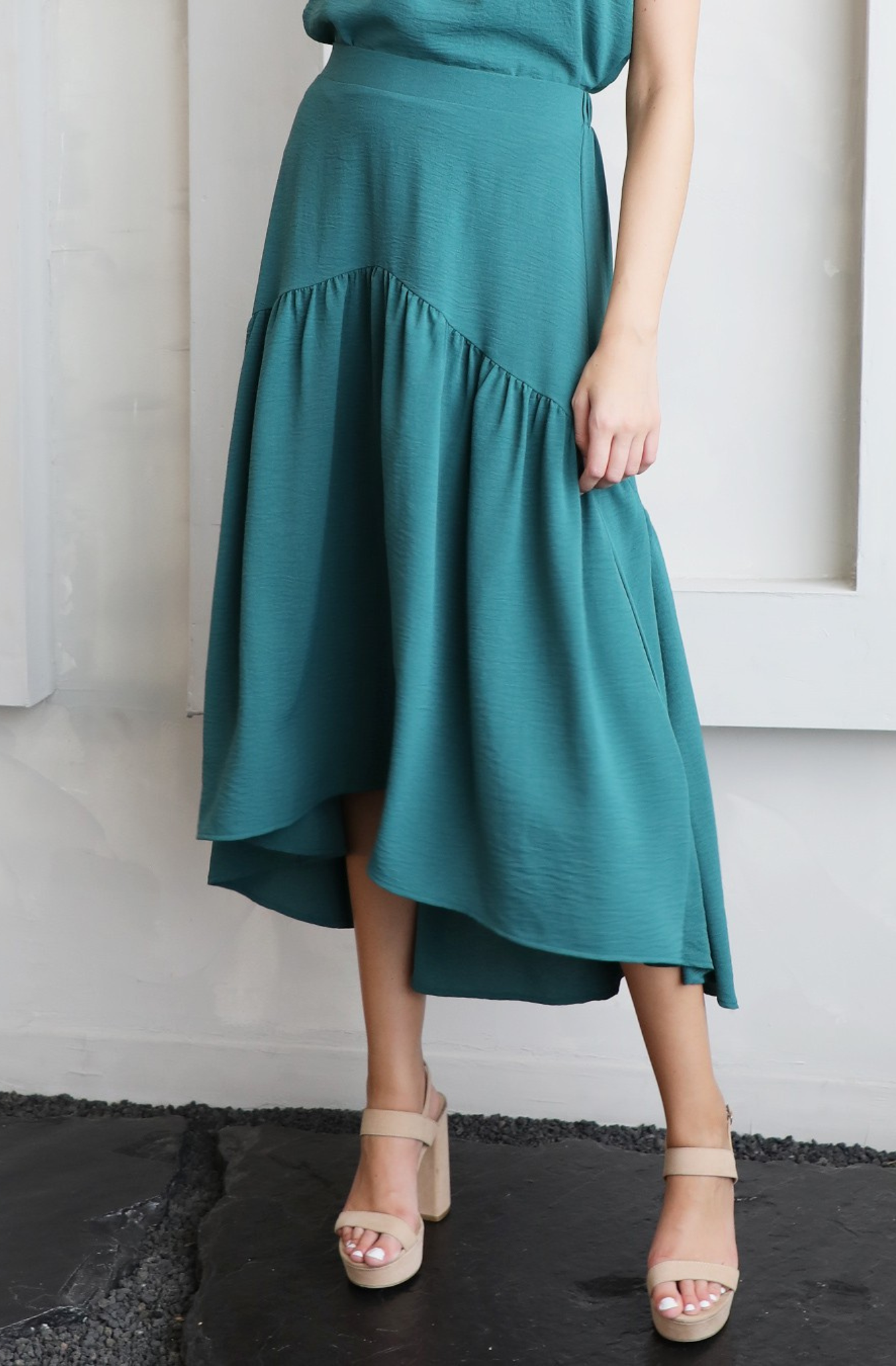 Falda High Low Verde
