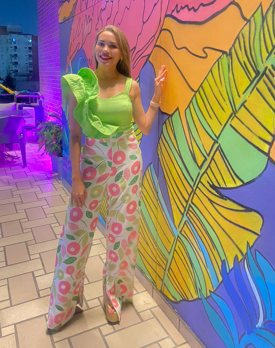 Crop Top con Vuelos - Colección Peonies