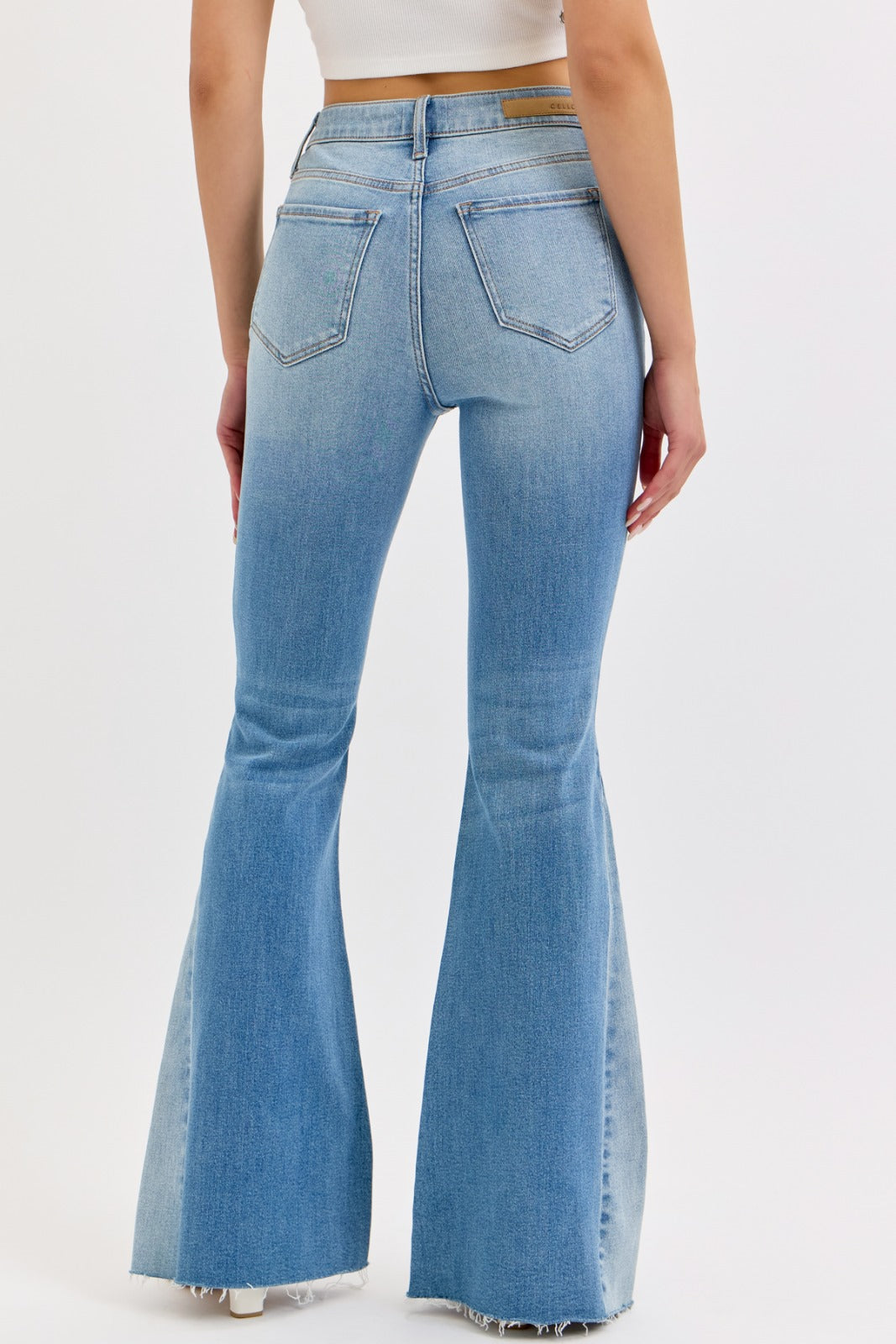 HIGH RISE SUPER FLARE JEAN