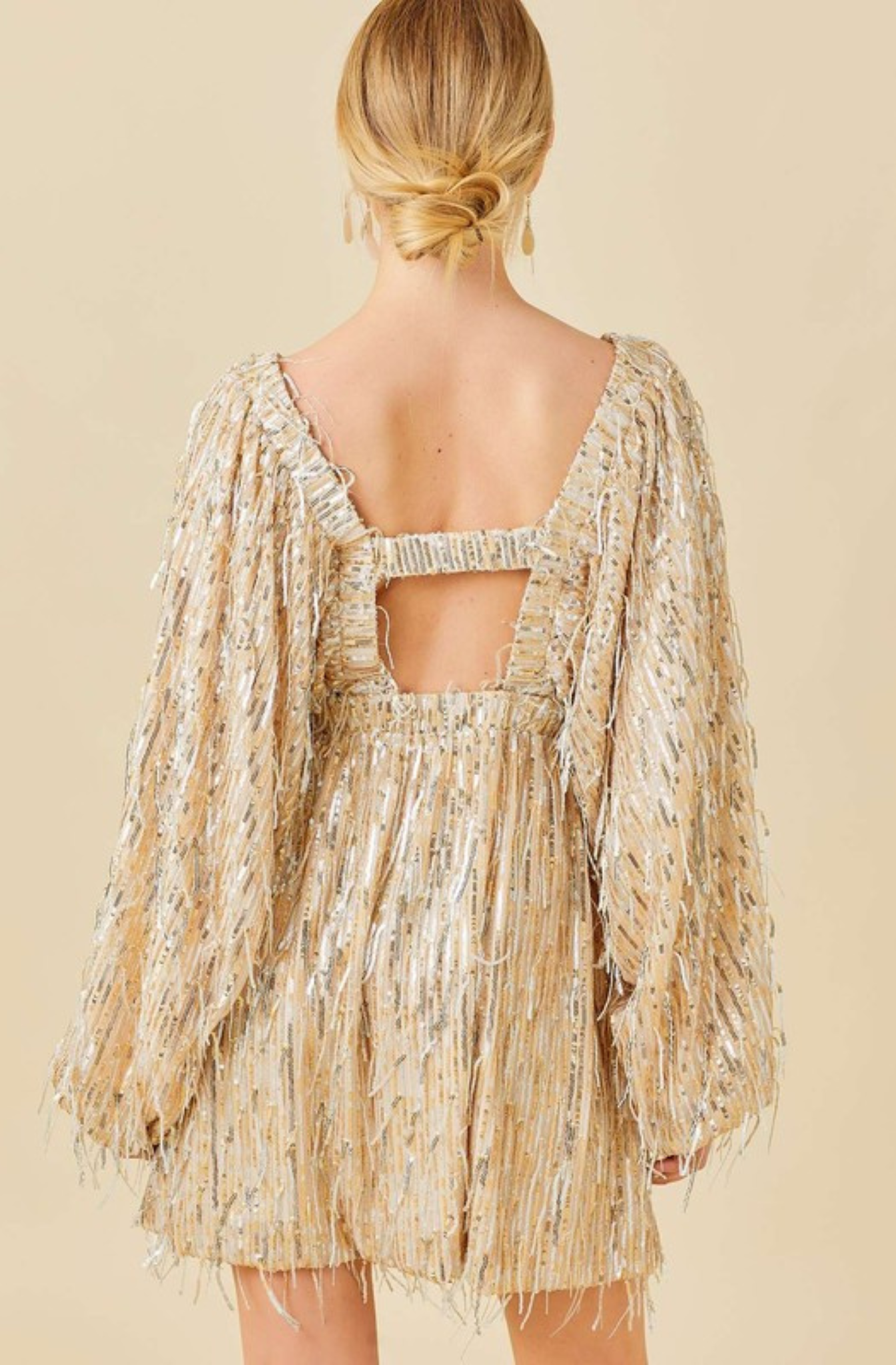 Vestido Dorado de Lentejuelas