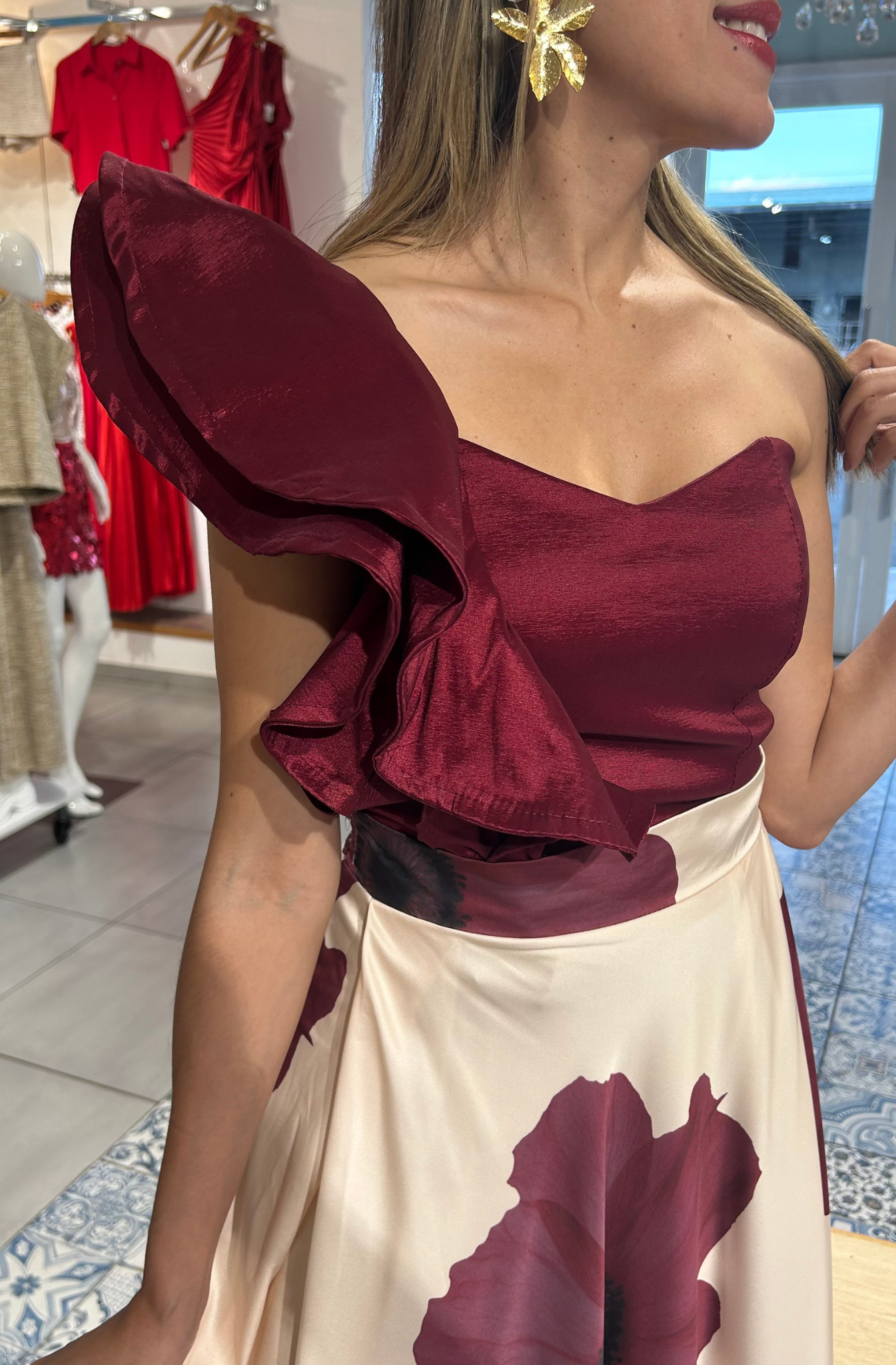 Blusa One Shoulder BT Collection