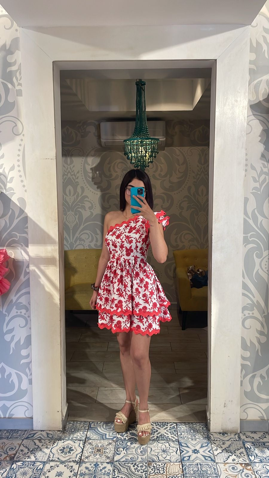 Vestido One Shoulder con Estampado Floral