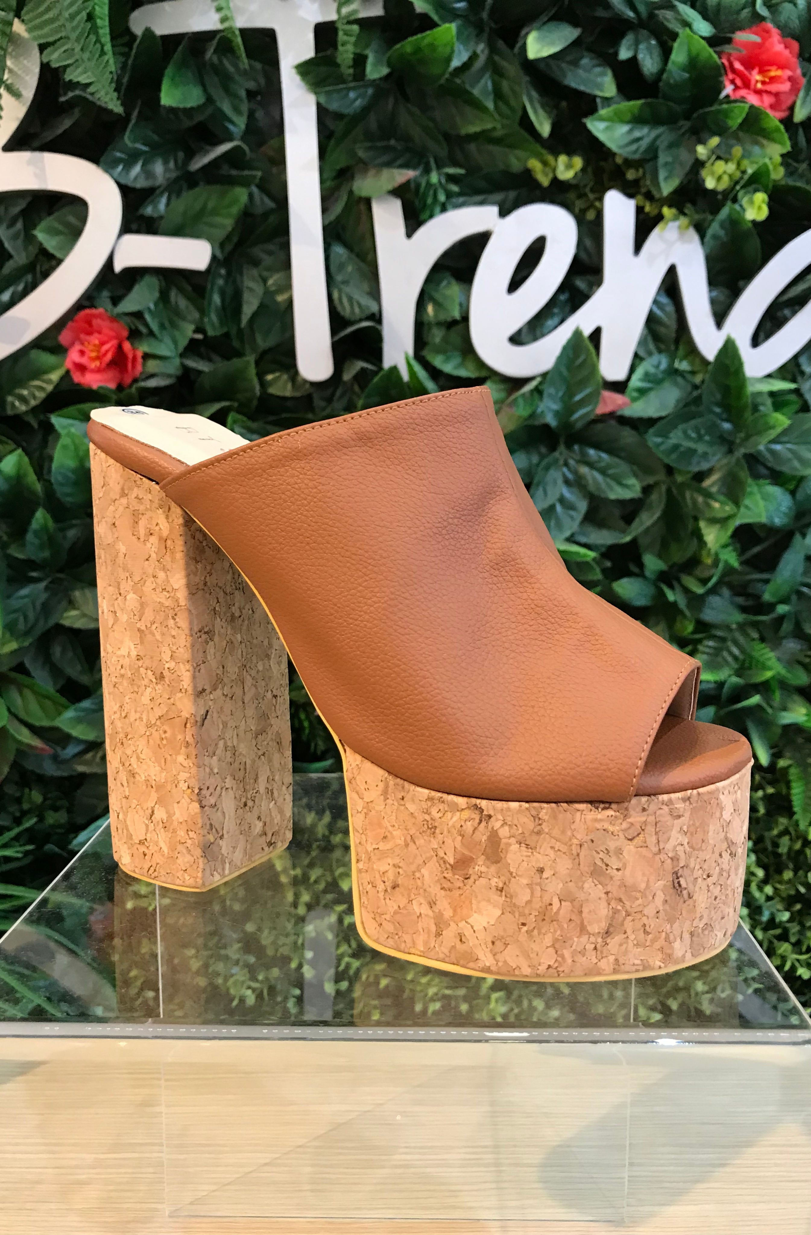 SANDALIAS SUECOS DE TACON