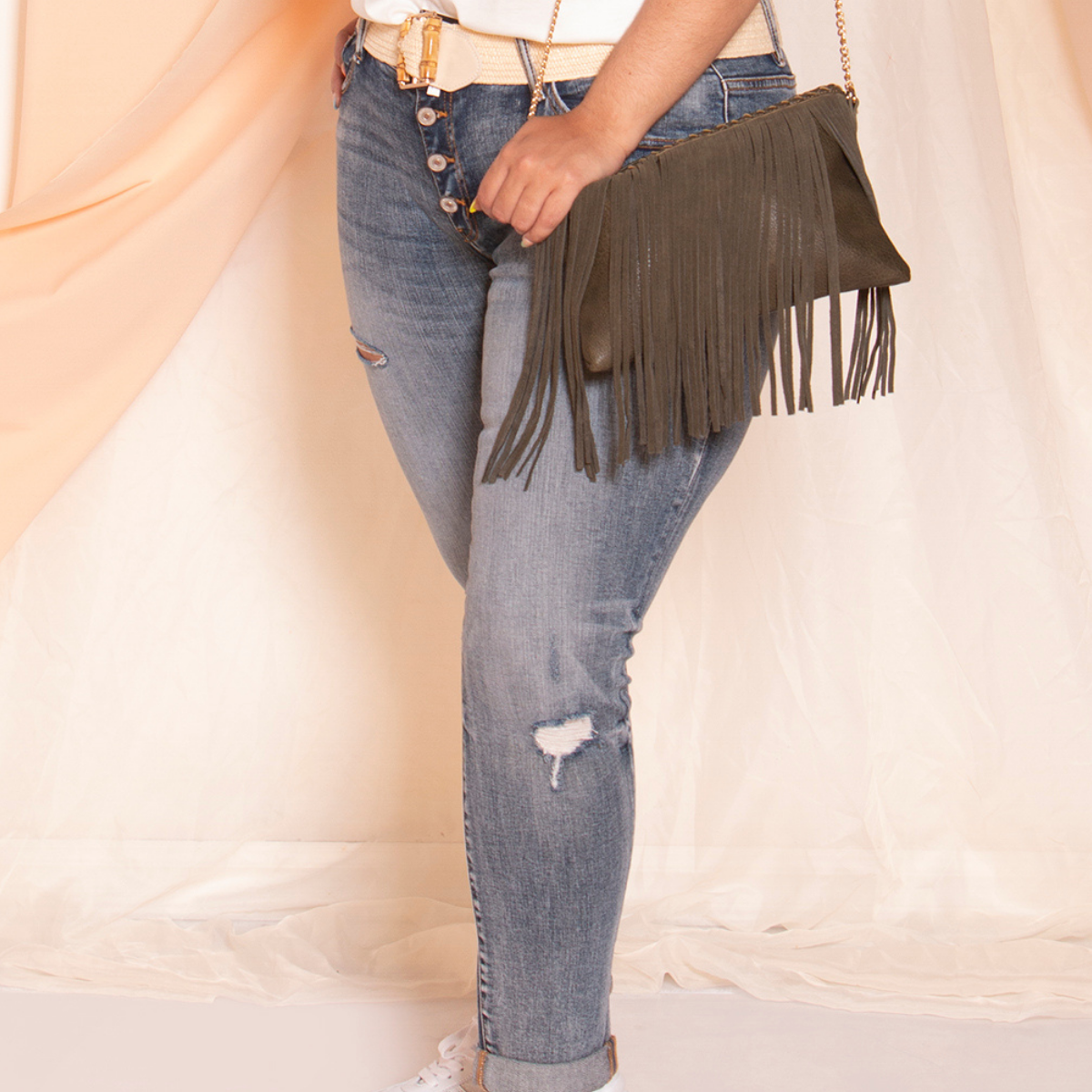 JEANS GIRLFRIEND FIT