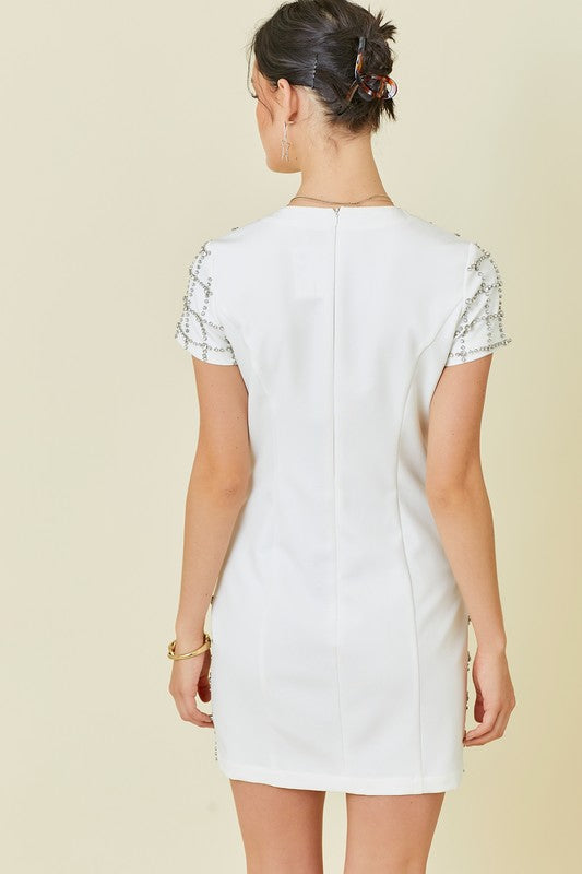 LUMINOUS TRIANGLE DEESS