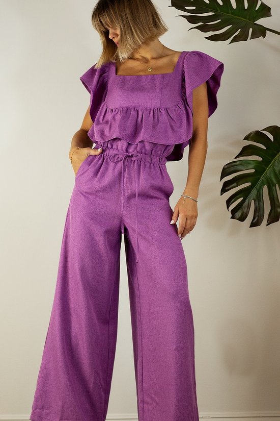 CROP TOP CON DETALLE DE VUELO